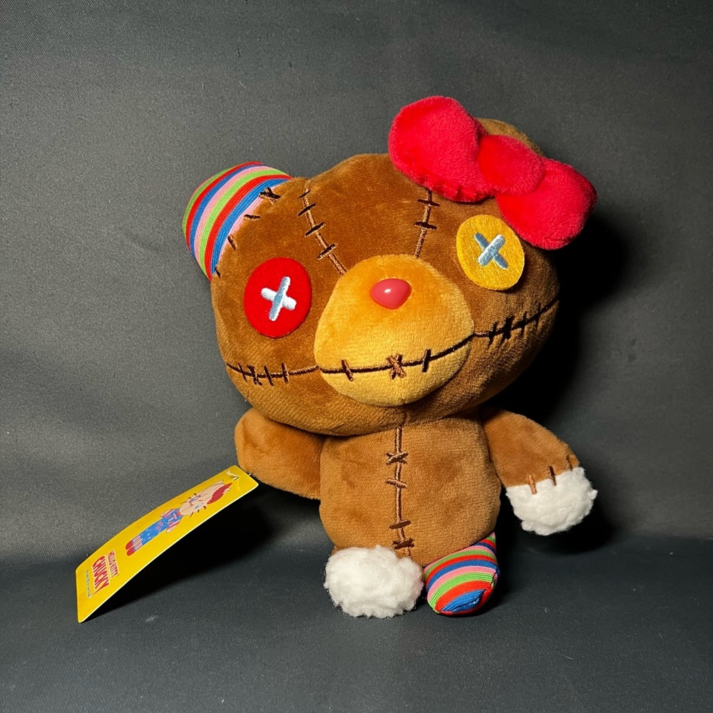 Universal Studios Hollywood Hello Kitty Chucky Teddy Bear Plushie NWT